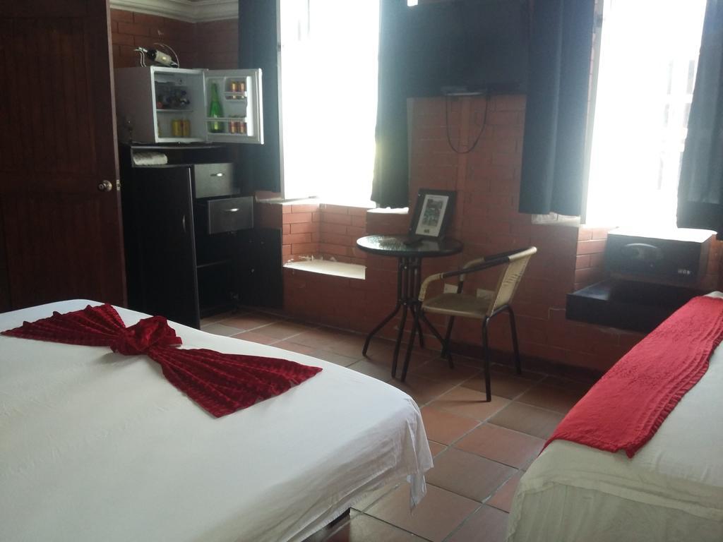 Hotel Casa Abril Cartagena Esterno foto